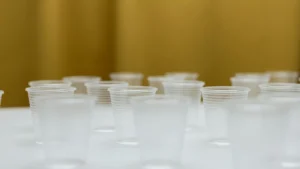 Papacko transparent pla cups showcasing eco-friendly alternatives to PET for cold beverages