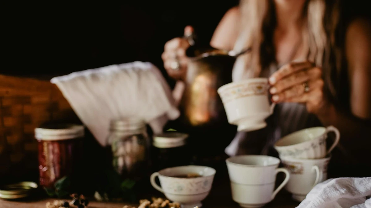 Papacko paper cups for bubble tea with sealing film and wide straw opening for cafés and bubble tea shops