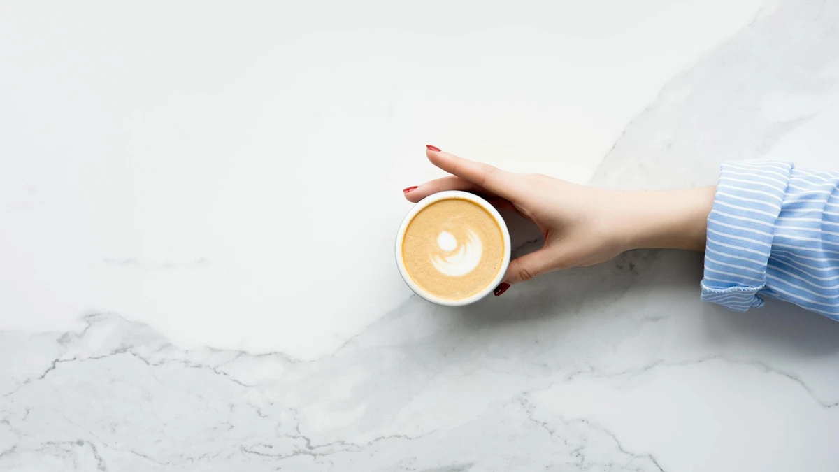 Papacko barista coffee cup carrier branded