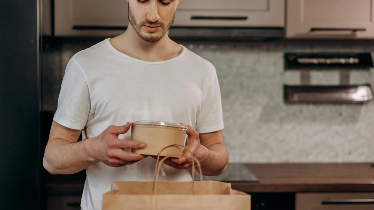 Papacko frozen meal prep containers in freezer showing proper stacking and moisture-resistant packaging