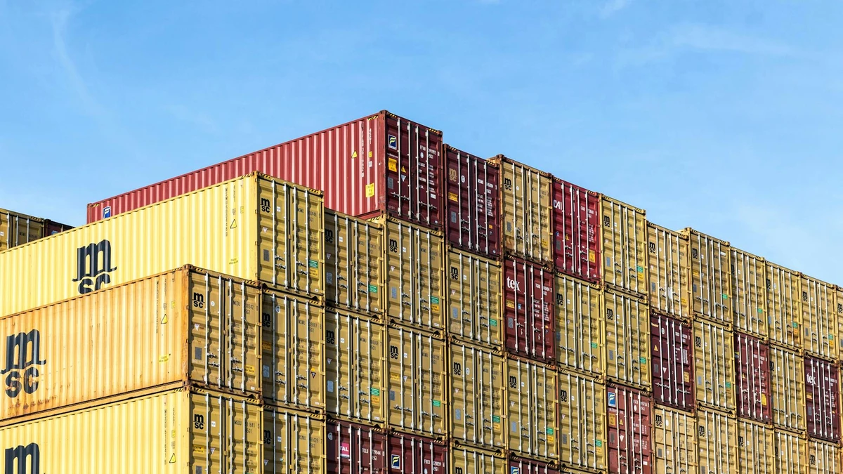 Papacko cargo shipping containers australia wharf logistics